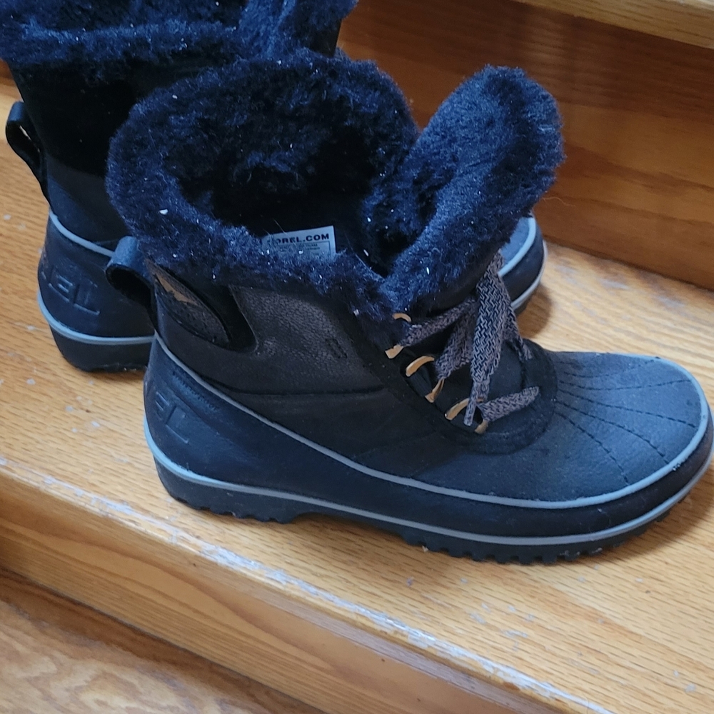 Sorrell ankle boots